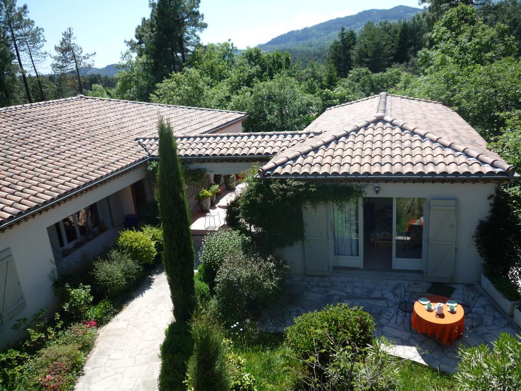 Domaine Du Planas Ailhon Ardeche Acomodação com café da manhã Quarto foto